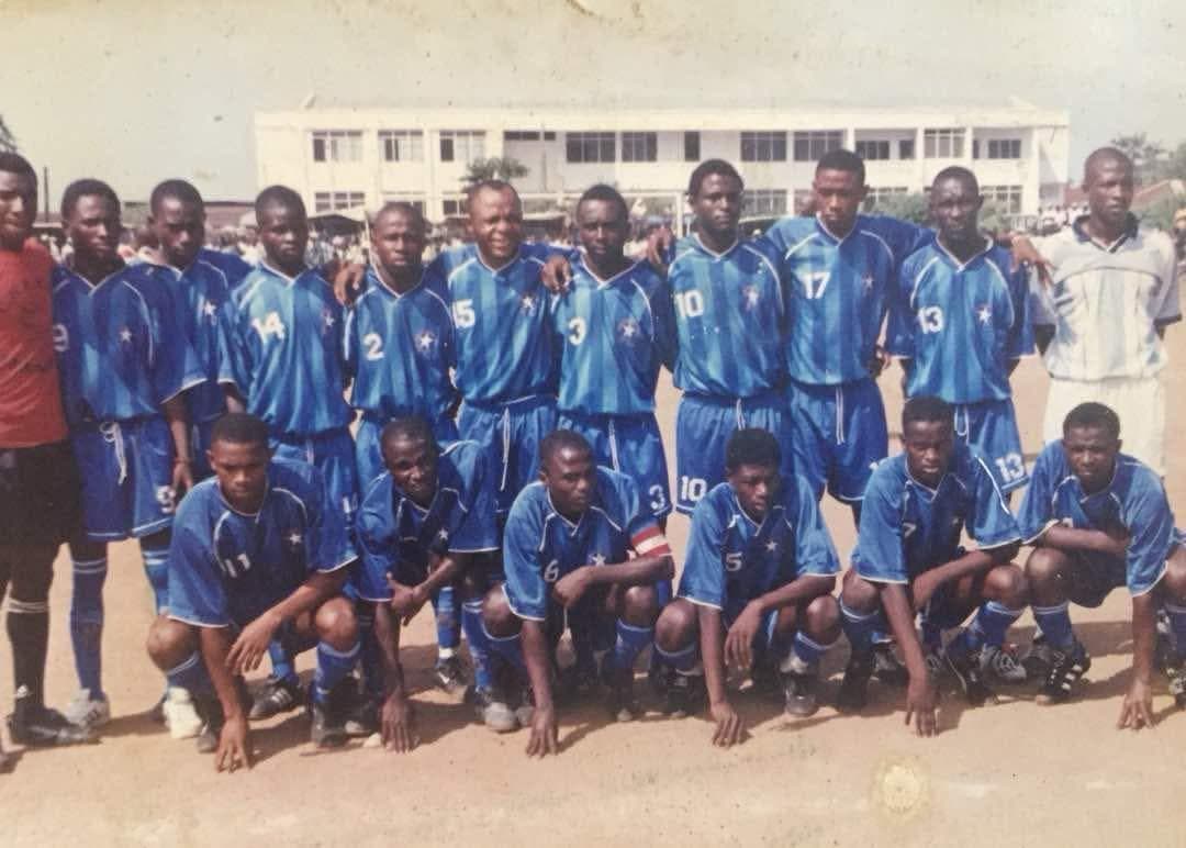 Historic school football team photo 1